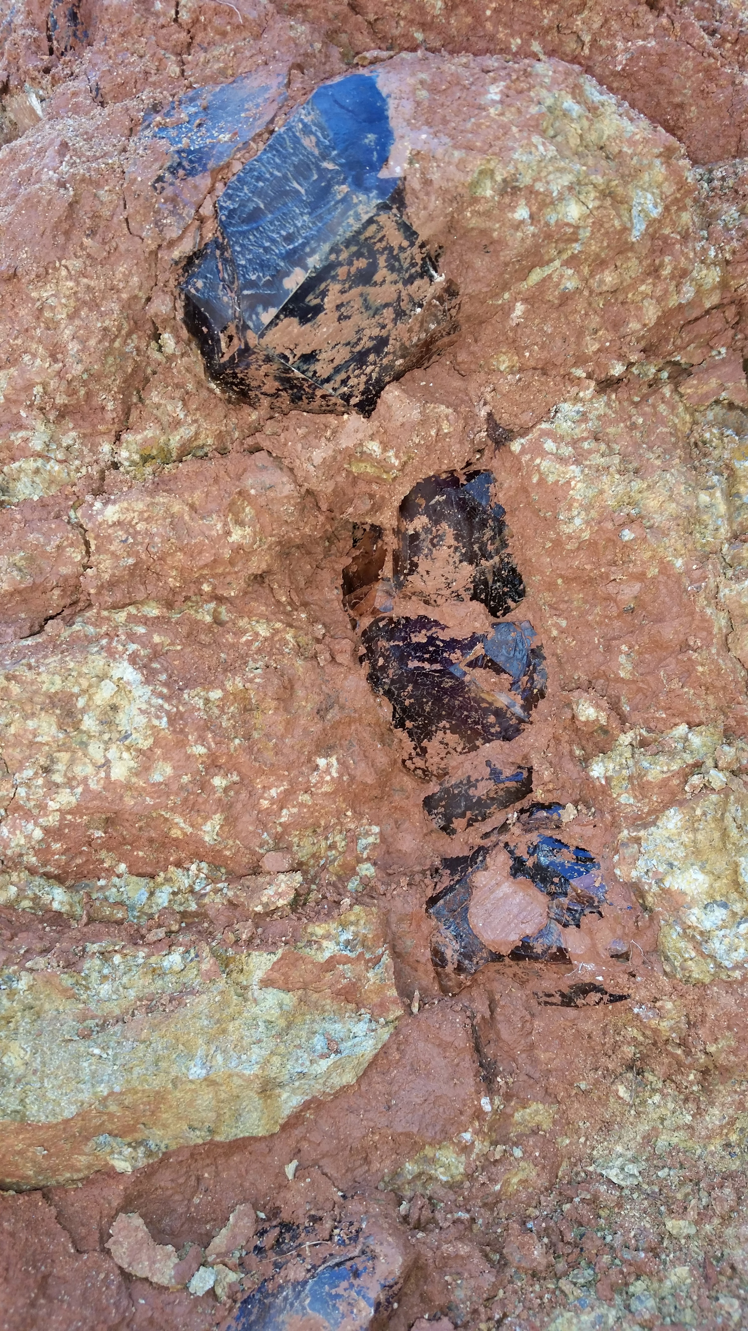 Documenting a find of Amethyst crystals in Ogelthorpe County, GA